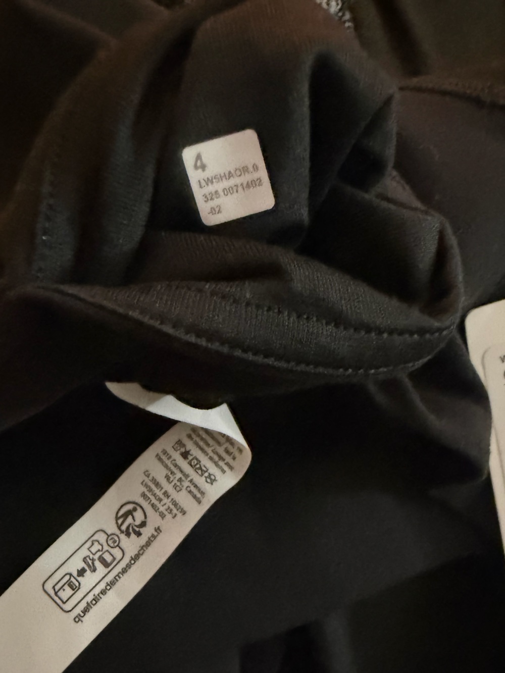 NWT Lululemon Size 4 Groove Nulu High Rise Black Flared Leggings Regular 32.5" - Picture 5 of 9